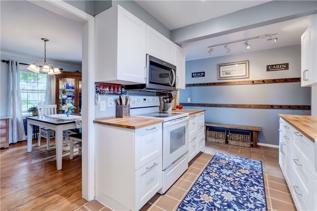 2744 Elmwood Avenue, Brighton, NY 14618