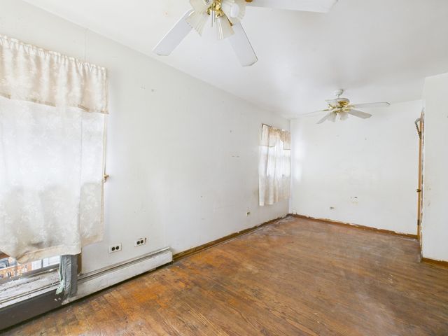 1840 S 7th Avenue, Maywood, IL 60153