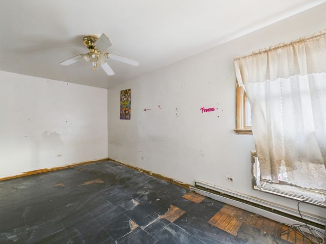 1840 S 7th Avenue, Maywood, IL 60153