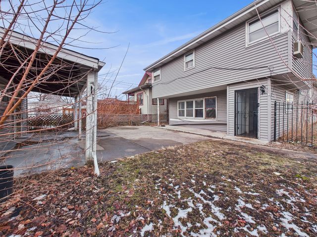 1840 S 7th Avenue, Maywood, IL 60153