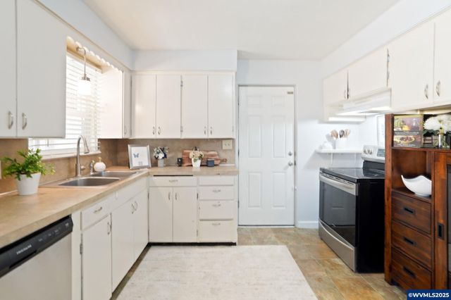 4670 Thorman Av NE, Keizer, OR 97303