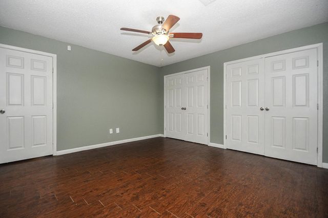 208 Willow Street, Sealy, TX 77474