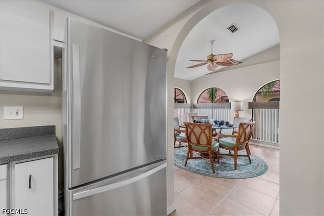 5510 SW 4th PL 305, Cape Coral, FL 33914