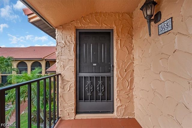 5510 SW 4th PL 305, Cape Coral, FL 33914