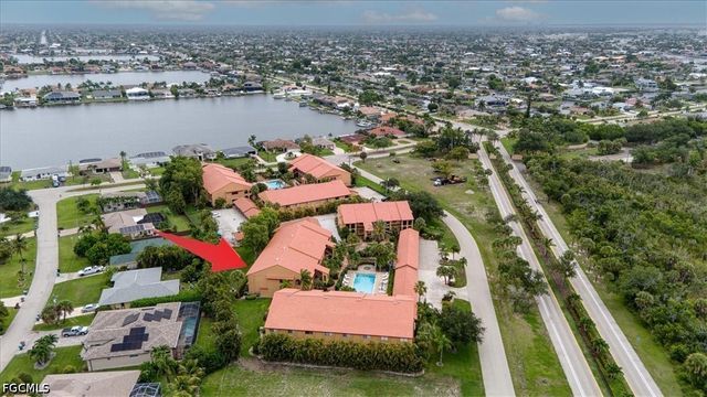 5510 SW 4th PL 305, Cape Coral, FL 33914