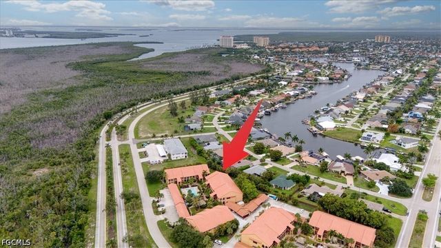 5510 SW 4th PL 305, Cape Coral, FL 33914