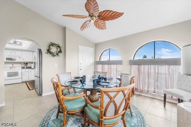 5510 SW 4th PL 305, Cape Coral, FL 33914