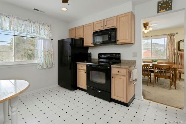 802 Autumn Lane, Brewster, NY 10509