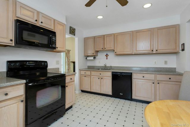 802 Autumn Lane, Brewster, NY 10509