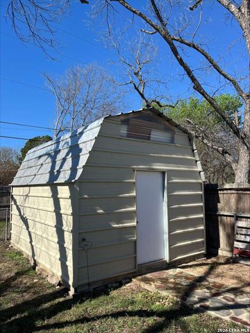 222 Eastley, San Antonio, TX 78217