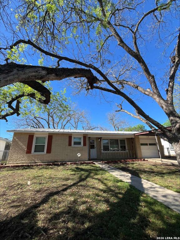 222 Eastley, San Antonio, TX 78217