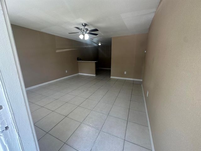 422 Caroline Avenue, West Palm Beach, FL 33413