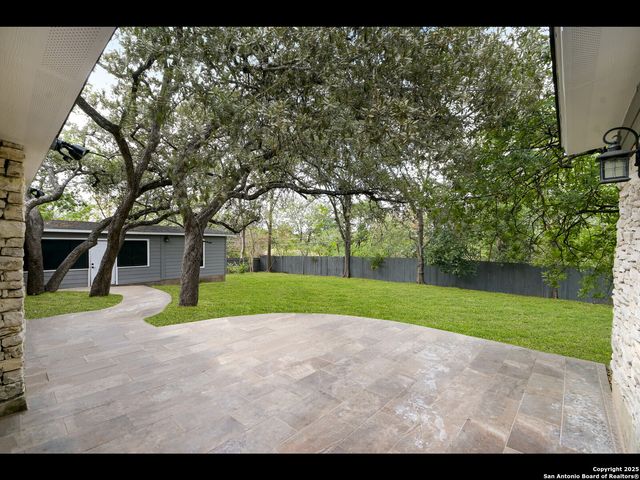 8619 Oak Ledge, San Antonio, TX 78217