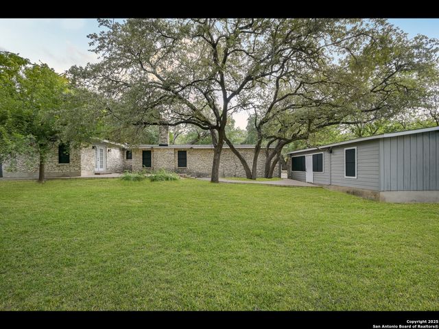 8619 Oak Ledge, San Antonio, TX 78217
