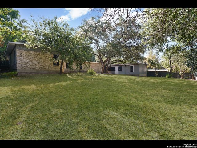 8619 Oak Ledge, San Antonio, TX 78217