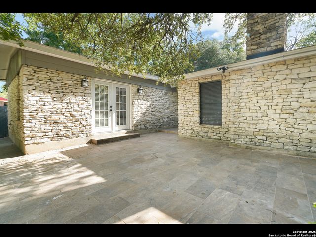 8619 Oak Ledge, San Antonio, TX 78217