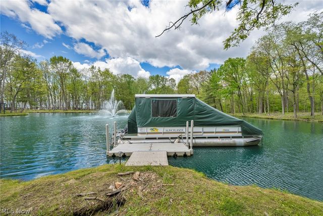6900 Deerfield Avenue NW, Canal Fulton, OH 44614