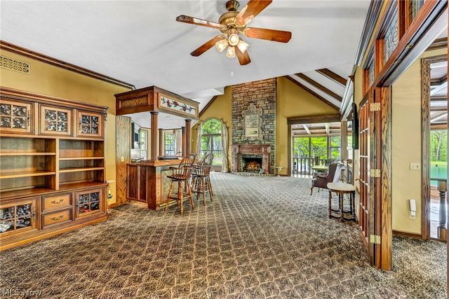 6900 Deerfield Avenue NW, Canal Fulton, OH 44614