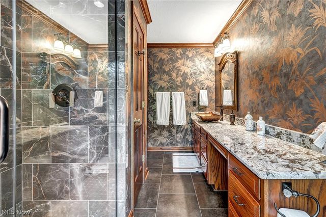 6900 Deerfield Avenue NW, Canal Fulton, OH 44614