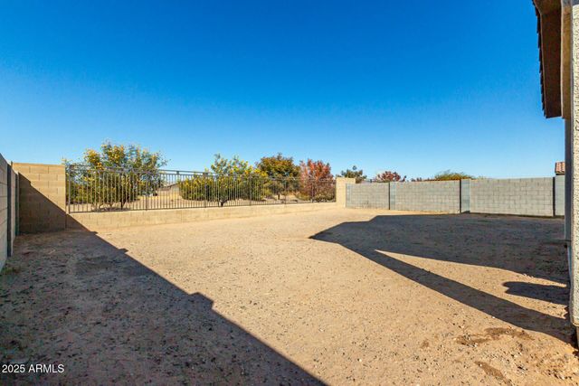 40108 W CRANE Drive, Maricopa, AZ 85138