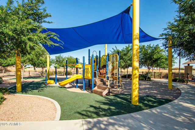 40108 W CRANE Drive, Maricopa, AZ 85138