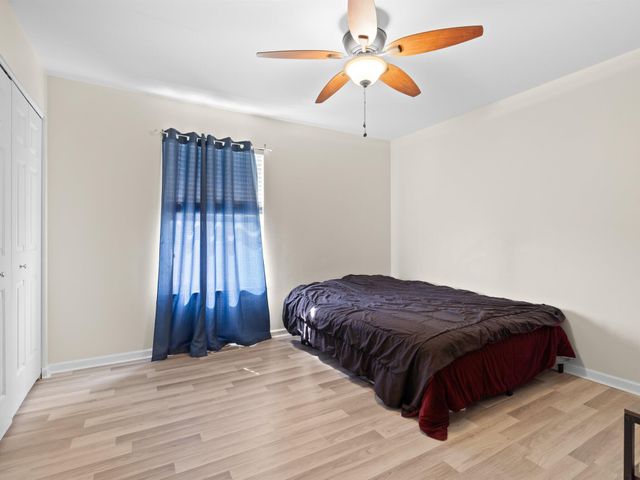 7627 E 112th Avenue, Crown Point, IN 46307