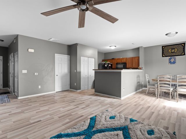 7627 E 112th Avenue, Crown Point, IN 46307