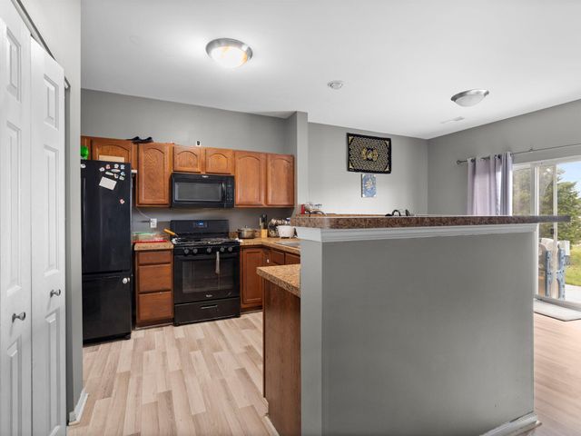 7627 E 112th Avenue, Crown Point, IN 46307