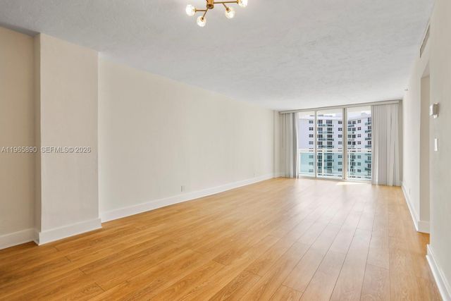 3000 S Ocean Dr 1110, Hollywood, FL 33019