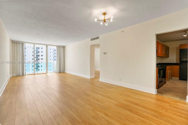 3000 S Ocean Dr 1110, Hollywood, FL 33019