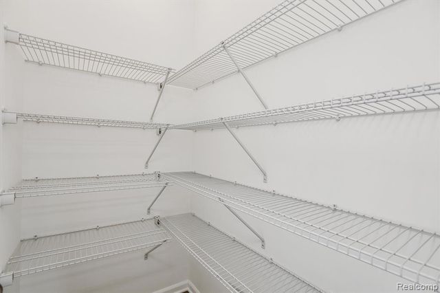 1058 Hampton Circle 74, Detroit, MI 48207