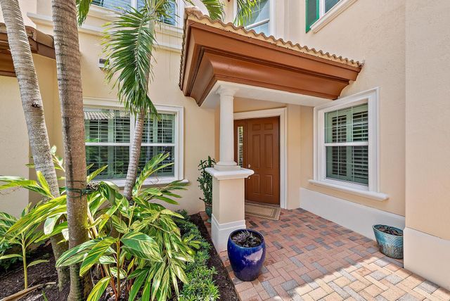 115 Tresana Boulevard 35, Jupiter, FL 33478