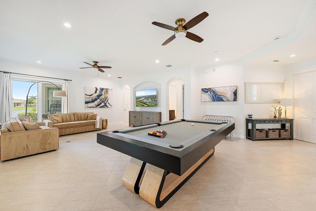 115 Tresana Boulevard 35, Jupiter, FL 33478