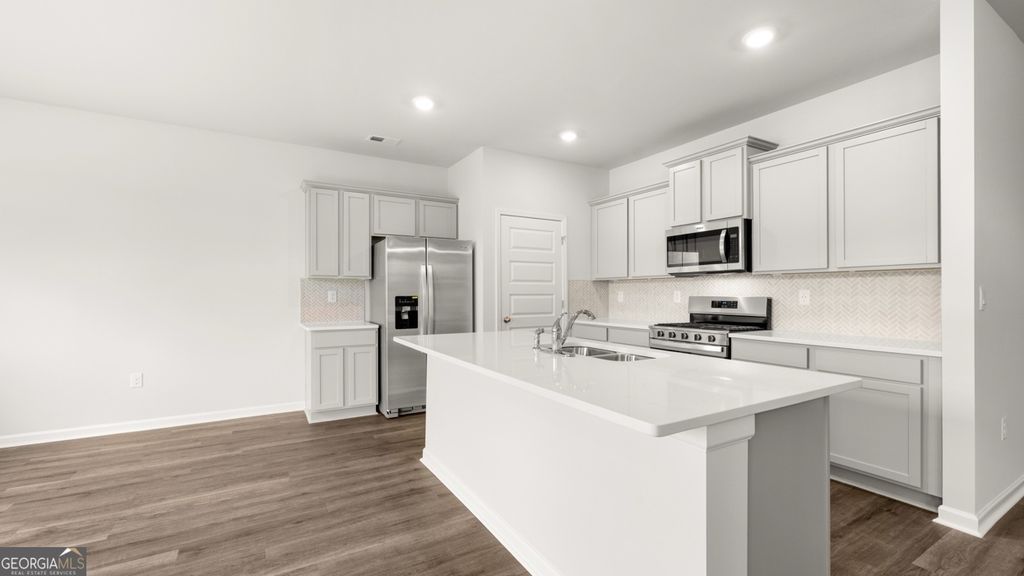 254 Defilippe Drive, Statham, GA 30666 — photo 4