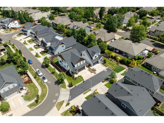 1577 NESTUCCA Ave, Eugene, OR 97408