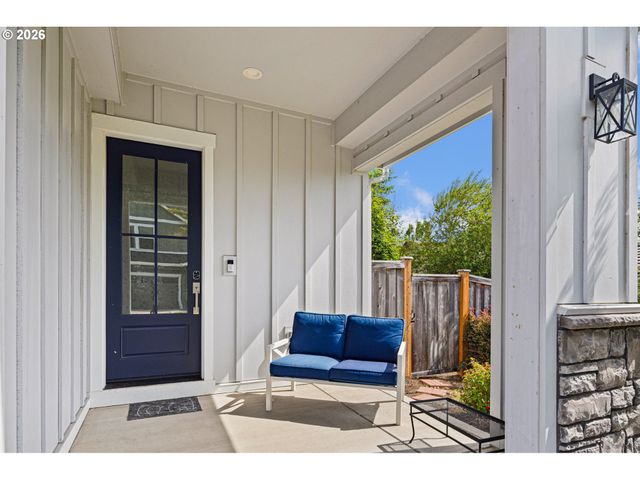 1577 NESTUCCA Ave, Eugene, OR 97408