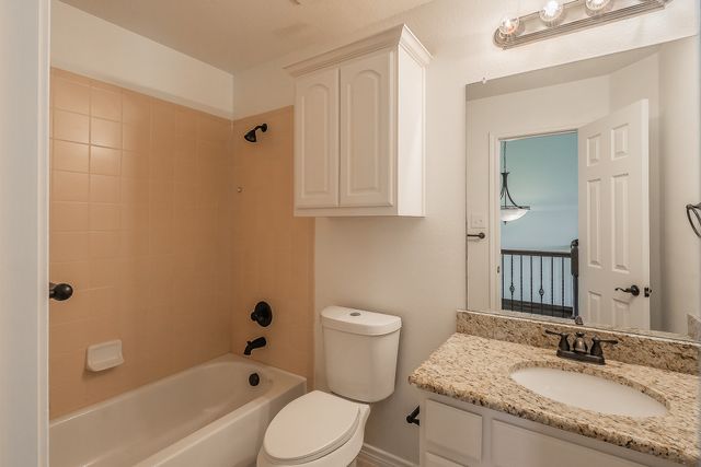 800 Oriole Drive, Forney, TX 75126