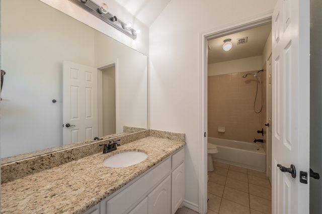 800 Oriole Drive, Forney, TX 75126