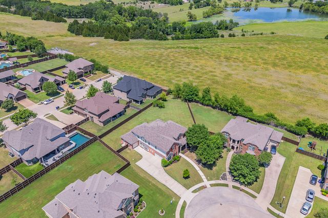 800 Oriole Drive, Forney, TX 75126