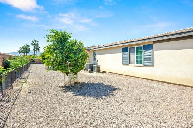 81855 Vida Bella Drive, La Quinta, CA 92253