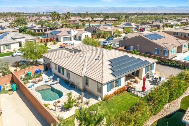 81855 Vida Bella Drive, La Quinta, CA 92253