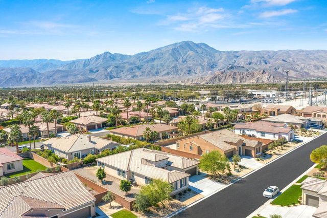 81855 Vida Bella Drive, La Quinta, CA 92253