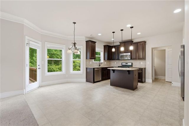 30 Blakely Court, Acworth, GA 30101
