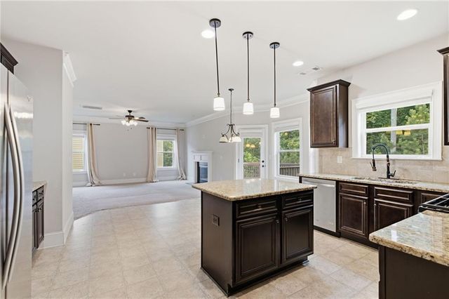 30 Blakely Court, Acworth, GA 30101
