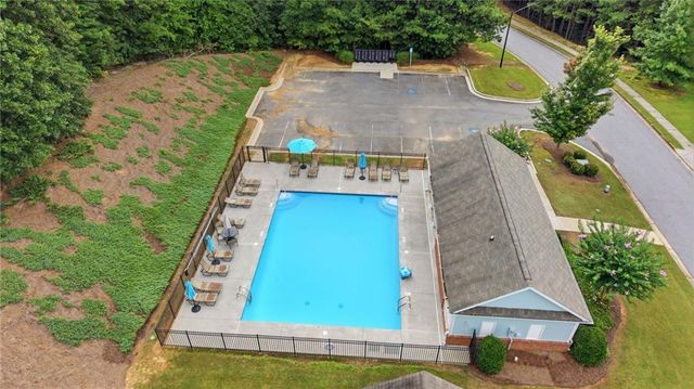 30 Blakely Court, Acworth, GA 30101