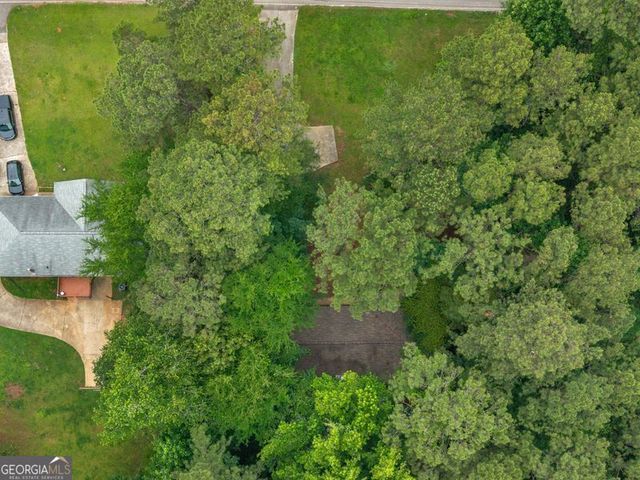 260 Pinehurst Drive, Stockbridge, GA 30281
