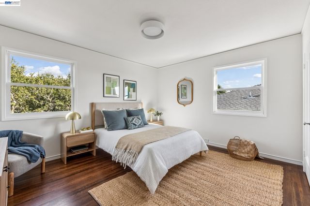 3386 Herrier St, Oakland, CA 94602