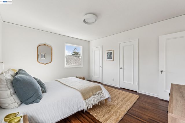 3386 Herrier St, Oakland, CA 94602