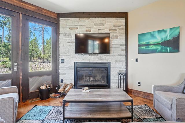 21302 WASP RD, Lead, SD 57754