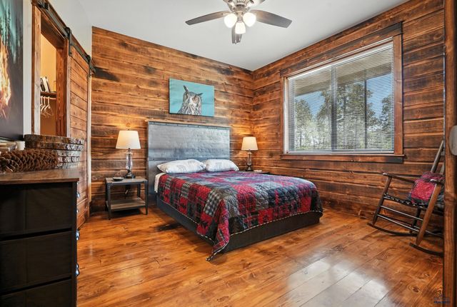 21302 WASP RD, Lead, SD 57754